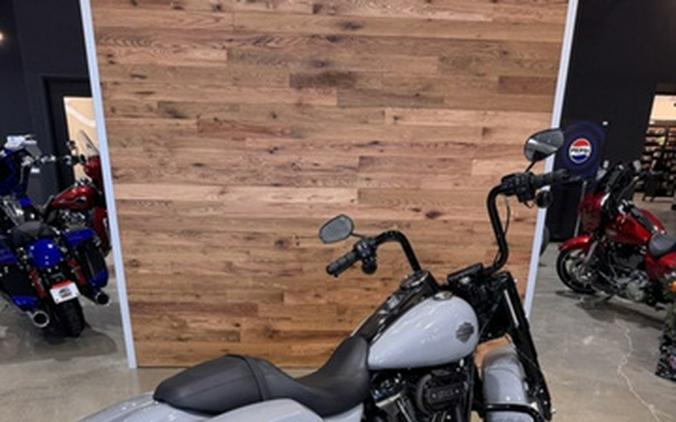 2024 Harley-Davidson Touring FLHRXS - Road King Special