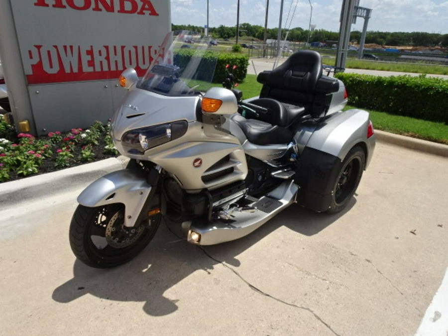 2016 Honda® Motor Trike Gold Wing - Tour 6 Speed Razor