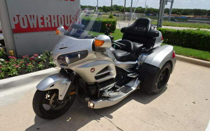 2016 Honda® Motor Trike Gold Wing - Tour 6 Speed Razor