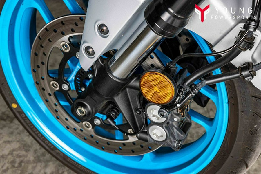 2025 Yamaha MT-09 09