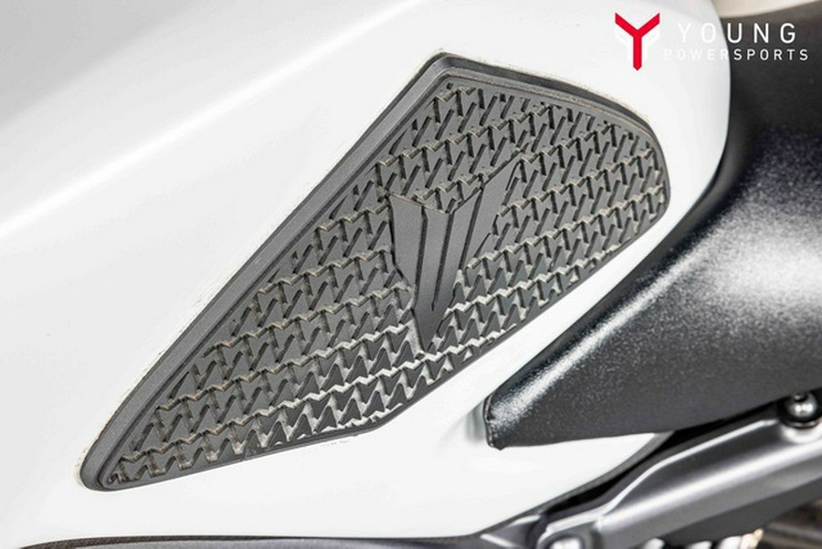 2025 Yamaha MT-09 09