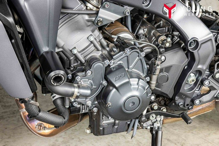 2025 Yamaha MT-09 09