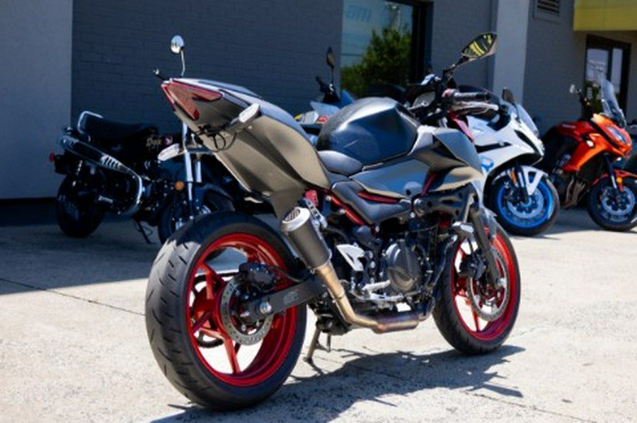 2024 Kawasaki Z500 SE ABS