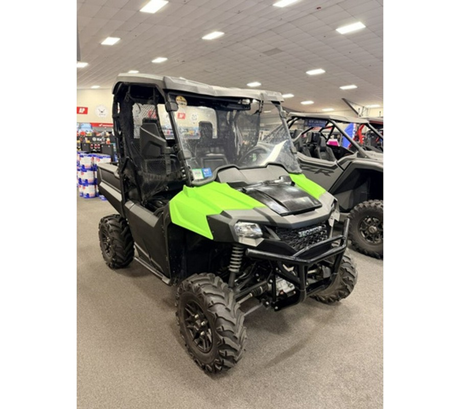 2024 Honda Pioneer 700 Deluxe