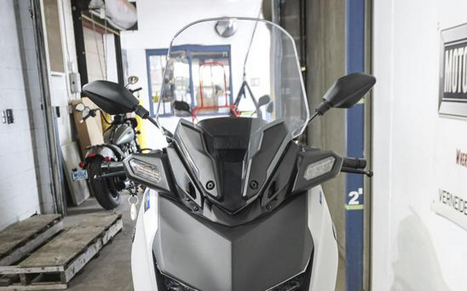 2024 Yamaha XMAX