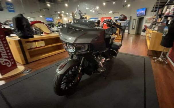 2020 Indian Motorcycle® Challenger Titanium Metallic