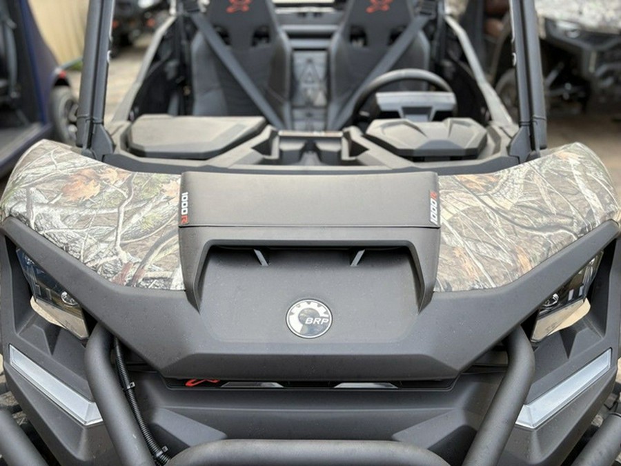 2026 Can-Am Commander X Mr 1000R Dark Wildland Camo