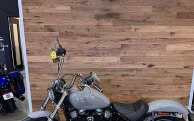 2024 Harley-Davidson Softail FXST - Standard
