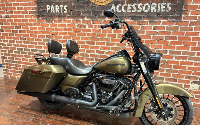 2017 Harley-Davidson FLHRXS - Road King Special