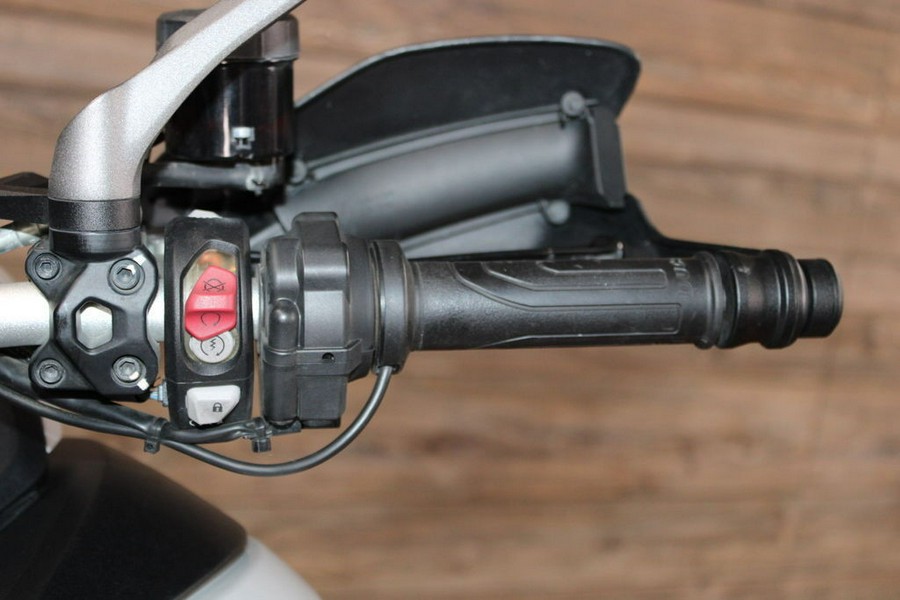 2019 Multistrada 950 S Spoked Wheels Glossy Grey - Ducati