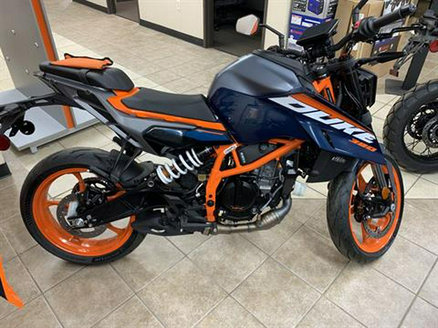 2024 KTM 390 Duke