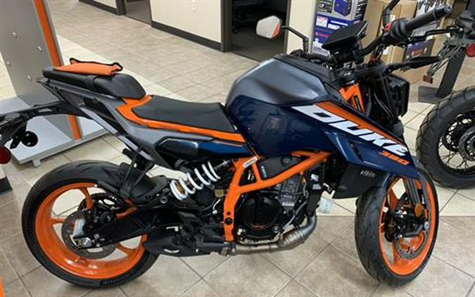 2024 KTM 390 Duke