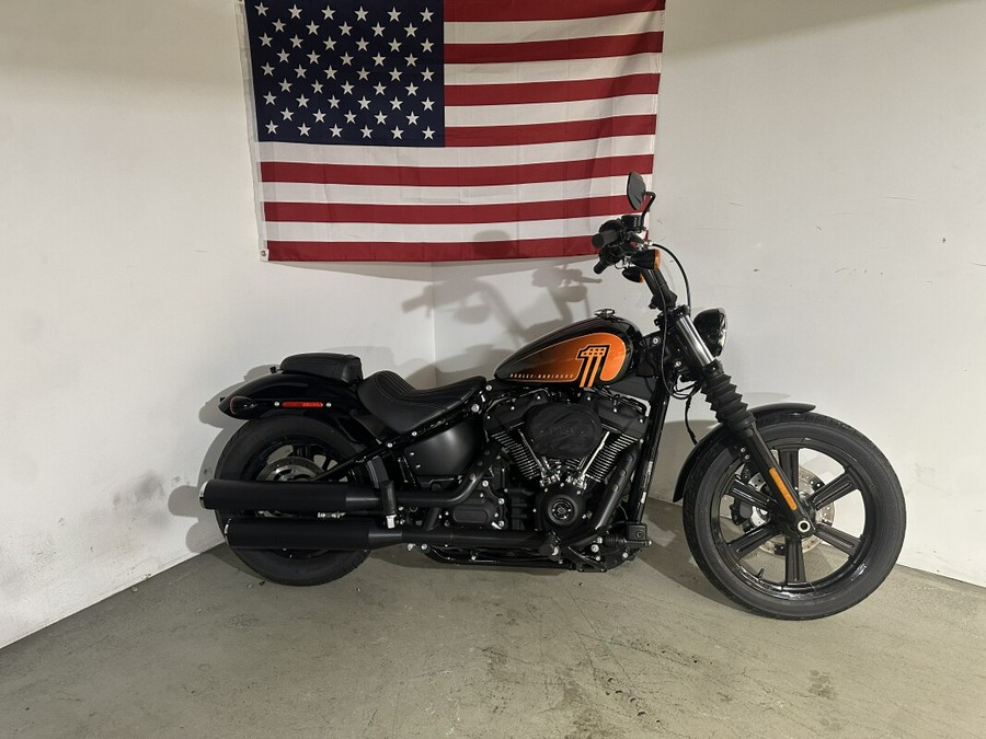 2023 Harley-Davidson Softail® Street Bob® 114