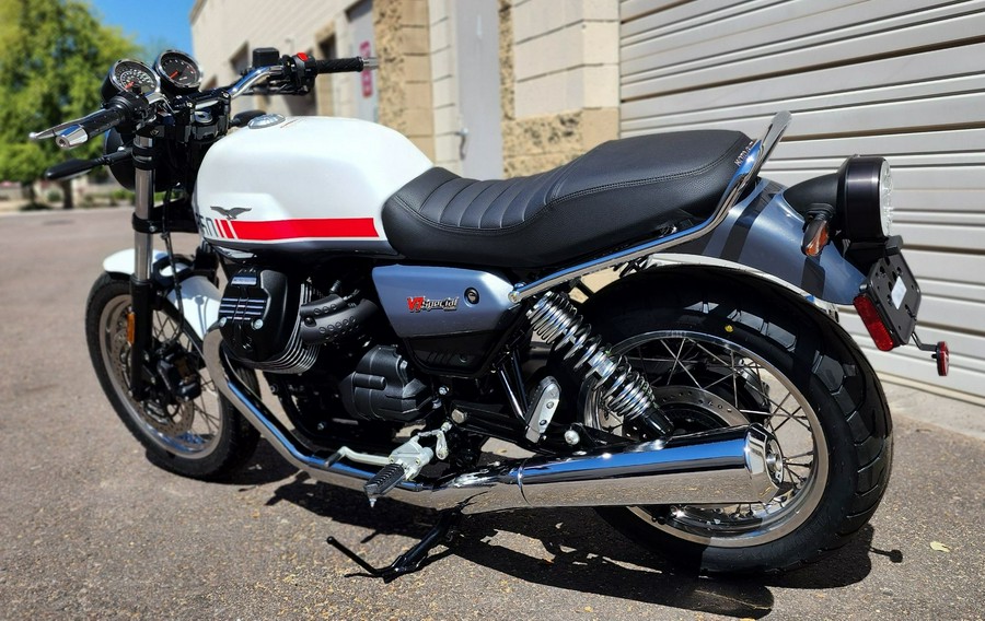 2024 Moto Guzzi V7 Special