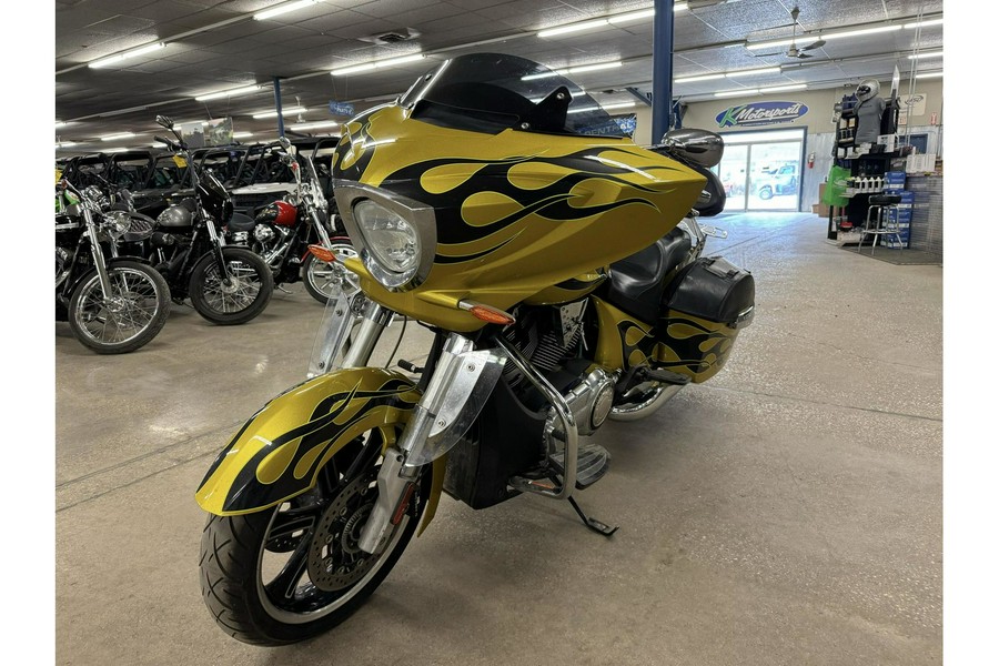 2014 Victory Motorcycles Cross Country