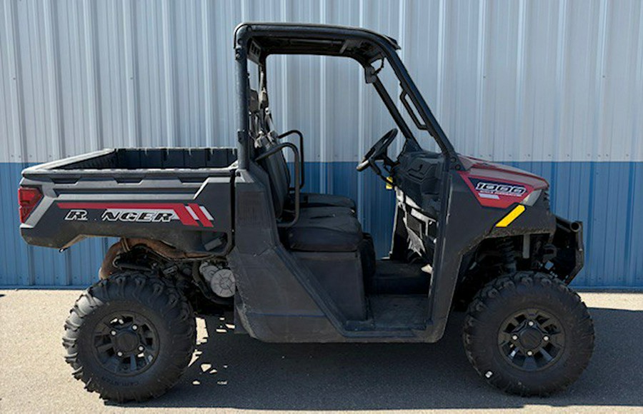 2021 Polaris RANGER 1000 Premium Matte Sunset Red