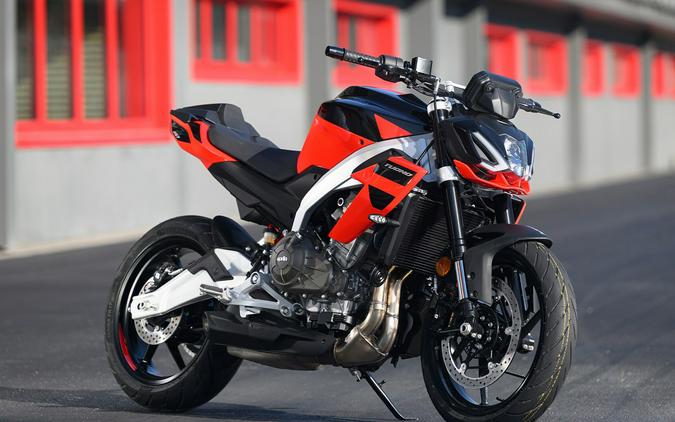 2026 Aprilia Tuono 457