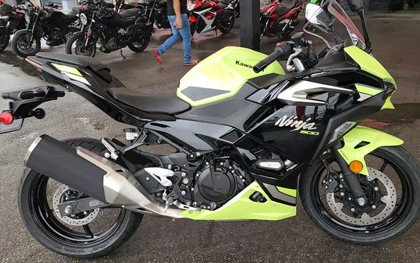 2026 Kawasaki NINJA 500 SE ABS