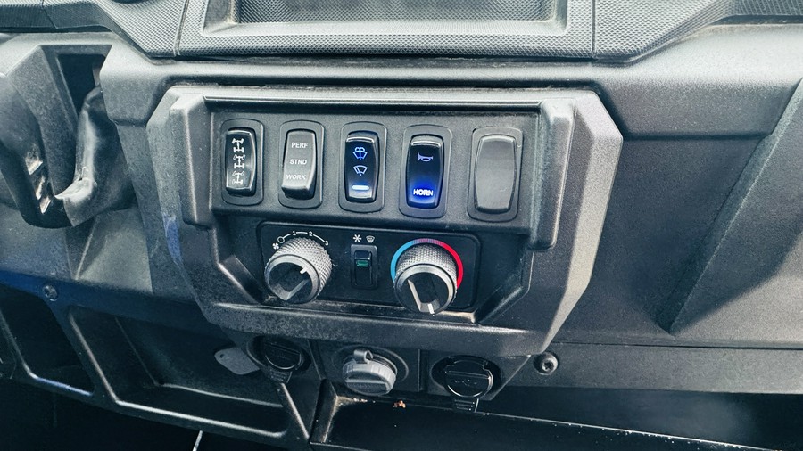 2023 Polaris RANGER CREW XP 1000 NorthStar Edition Ultimate Ride Command Package