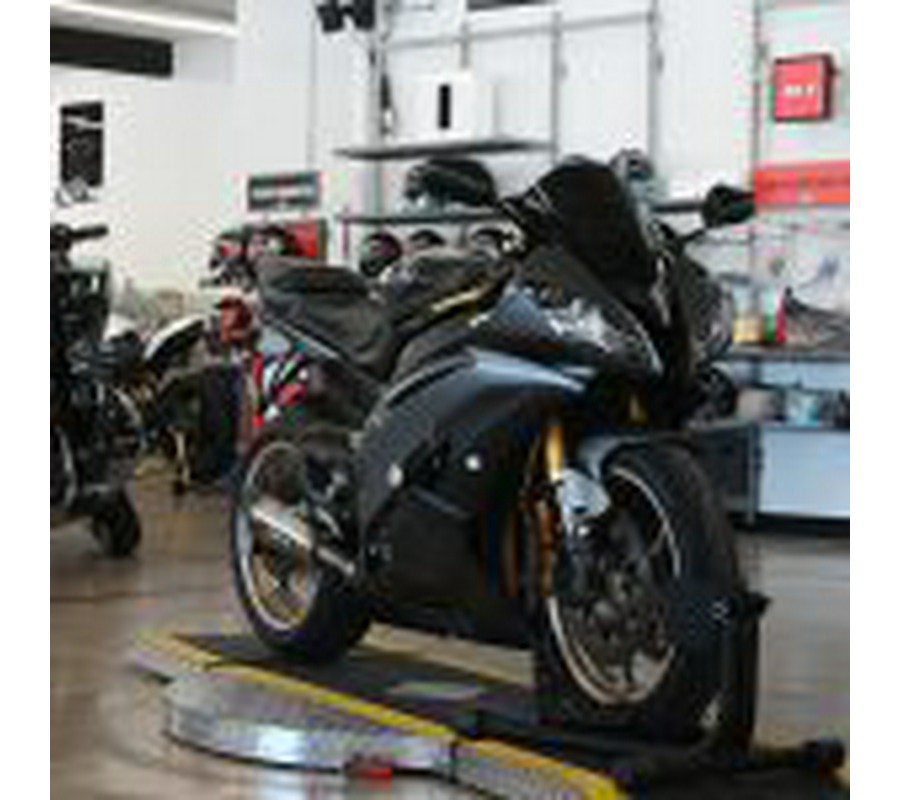 2014 Yamaha R6