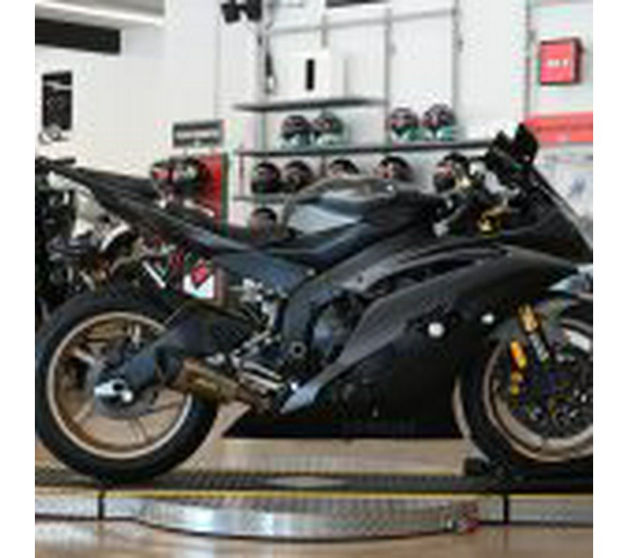 2014 Yamaha R6