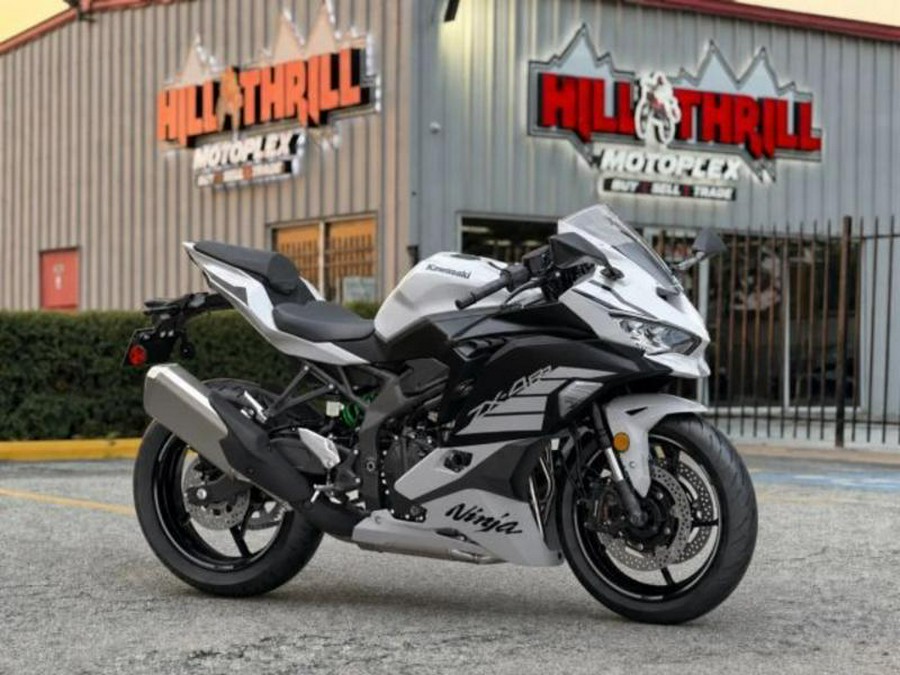 2025 Kawasaki ZX400SSFAL Ninja ZX-4RR (ABS)
