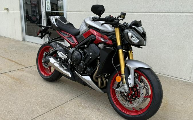 2026 Triumph STREET TRIPLE 765 RX