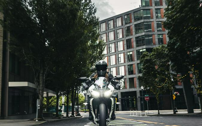 2026 CFMOTO 300SS