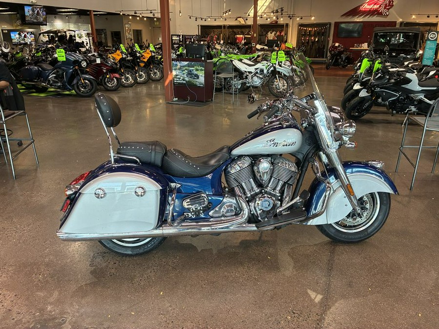 2017 Indian Motorcycle® Springfield™ Blue Sapphire Over Star Silver