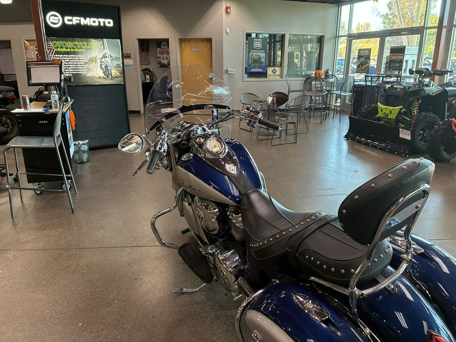 2017 Indian Motorcycle® Springfield™ Blue Sapphire Over Star Silver