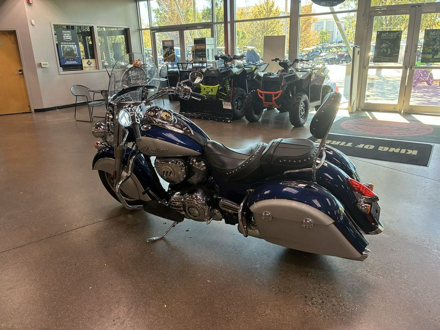 2017 Indian Motorcycle® Springfield™ Blue Sapphire Over Star Silver