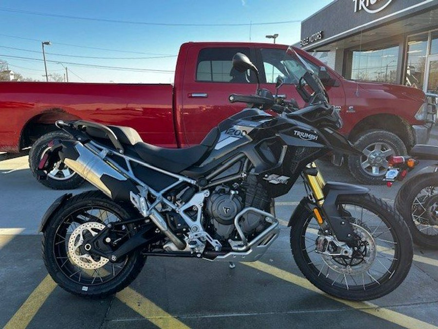 New 2023 Triumph TIGER 1200 RALLY PRO Motorcycle in Kansas City, MO