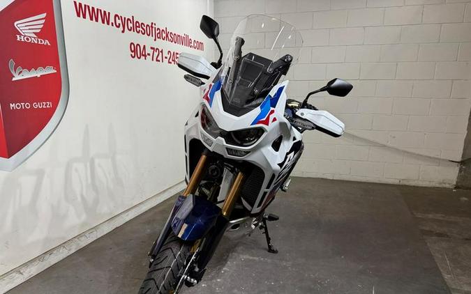 2024 Honda® Africa Twin Adventure Sports ES