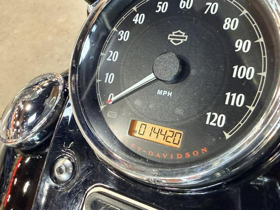 2017 Harley-Davidson® FXDF - Fat Bob®