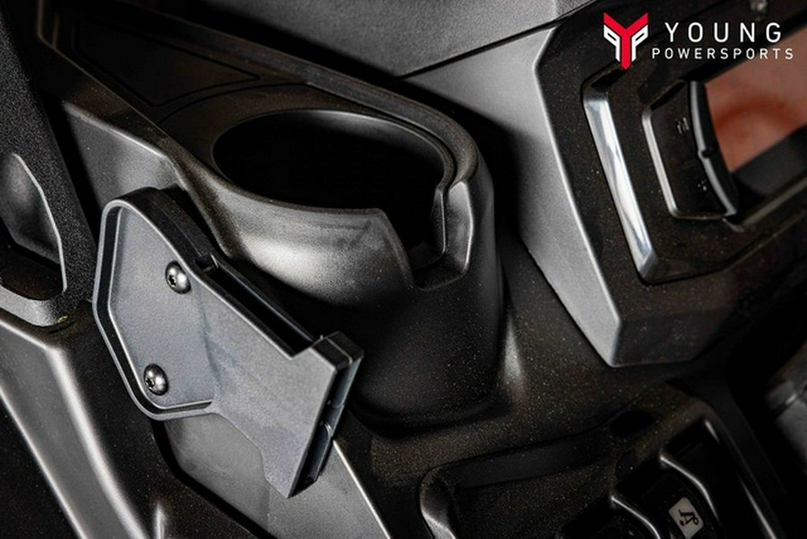 2026 Can-Am DEFENDER 6X6 XT HD10