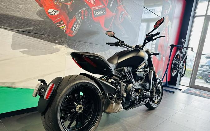 2022 Ducati XDiavel Dark
