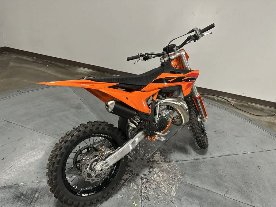 2025 KTM SX 85 19/16