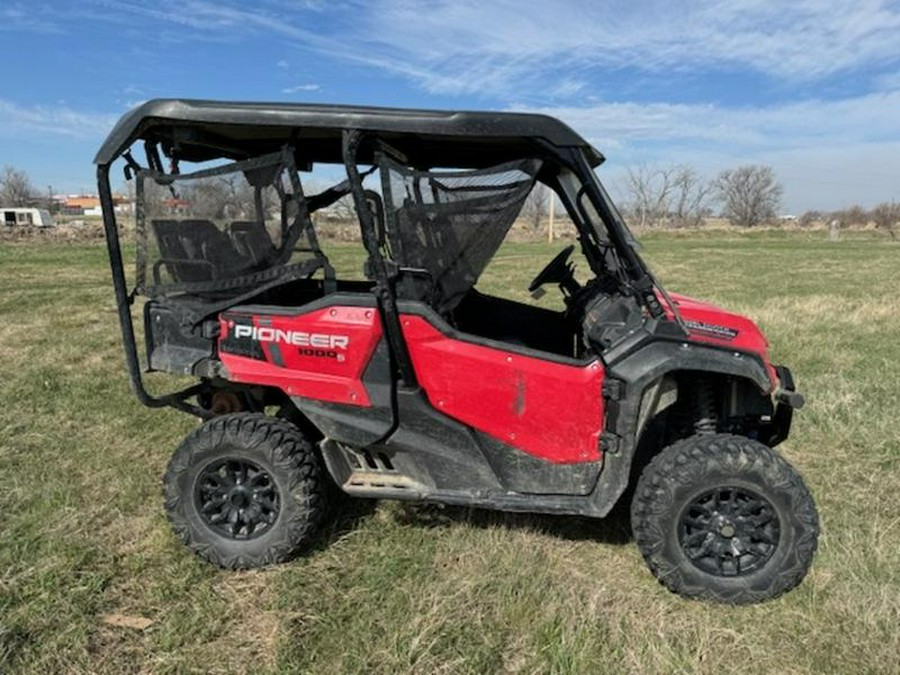 2022 Honda® Pioneer 1000-5 Deluxe