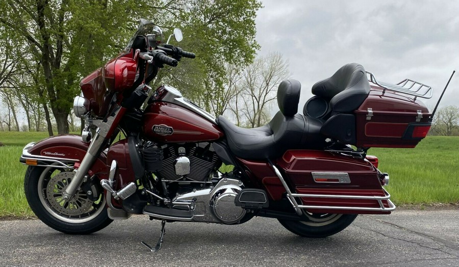 2008 Electra Glide Ultra Classic Shrine CRIMSON RED / RED