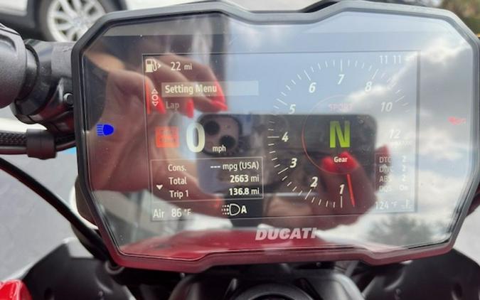 2023 Ducati Diavel V4 Ducati Red