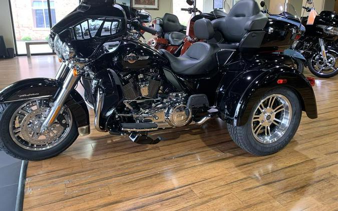 2024 Harley-Davidson® FLHTCUTG - Tri Glide® Ultra