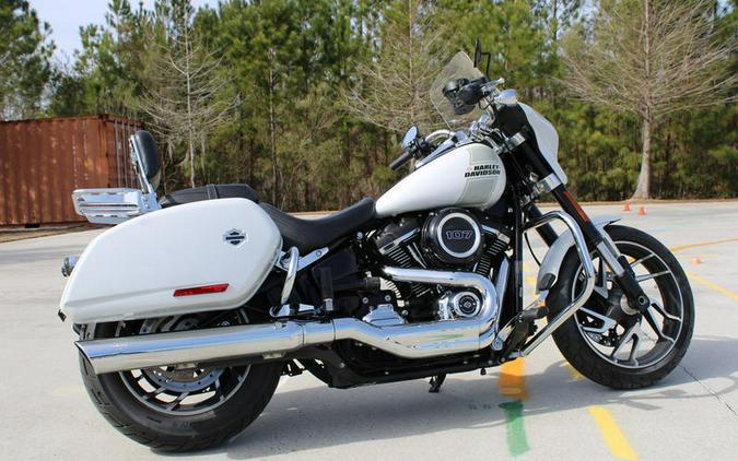 2021 Harley-Davidson® FLSB - Sport Glide™