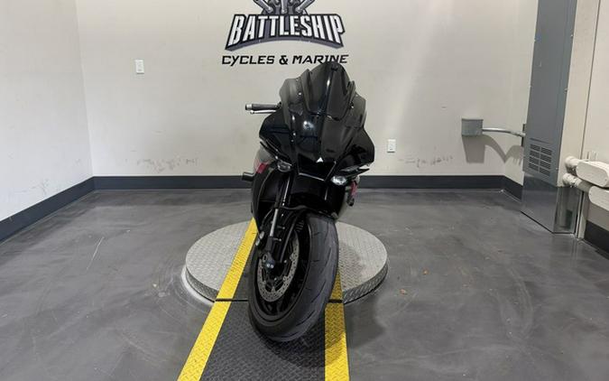 2023 Yamaha YZF R1