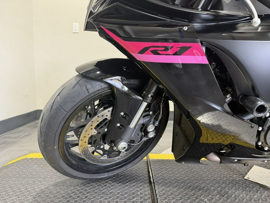 2023 Yamaha YZF R1