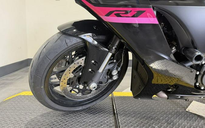 2023 Yamaha YZF R1