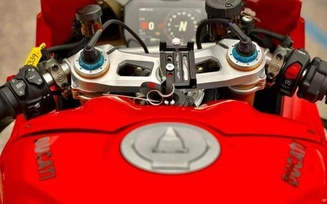 2022 Ducati Panigale V4 S