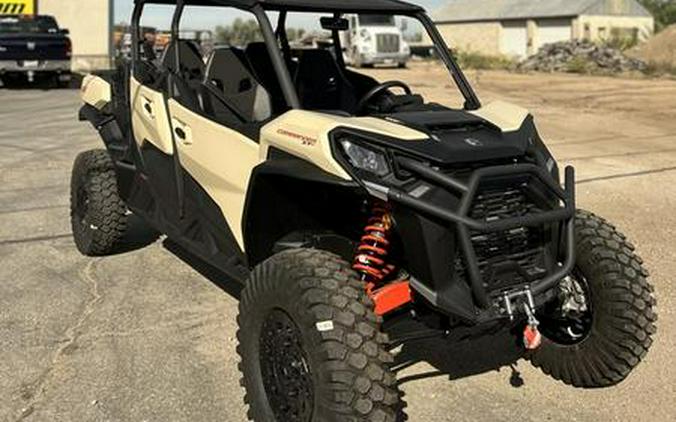 2024 Can-Am® Commander MAX XT-P