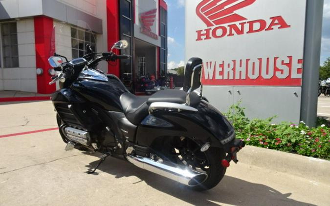 2014 Honda® Gold Wing Valkyrie