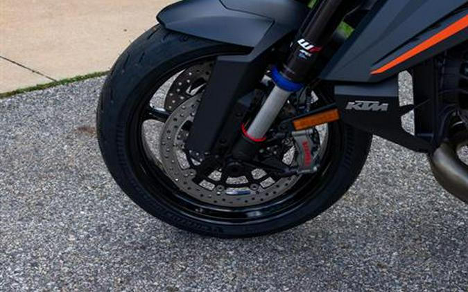 2024 KTM 1390 Super Duke R EVO