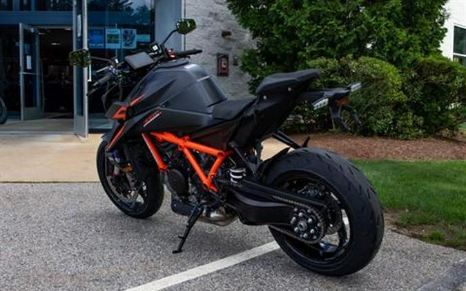 2024 KTM 1390 Super Duke R EVO